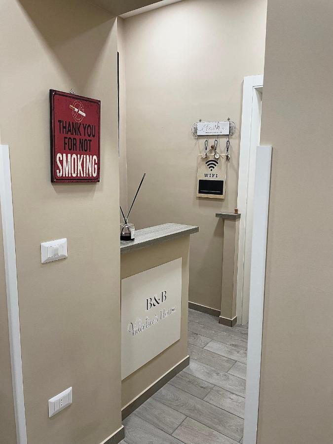 Valentine'S House Bed & Breakfast Наполи Екстериор снимка