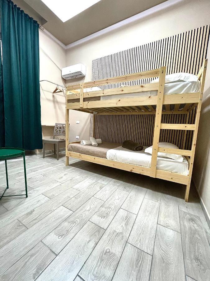 Valentine'S House Bed & Breakfast Наполи Екстериор снимка