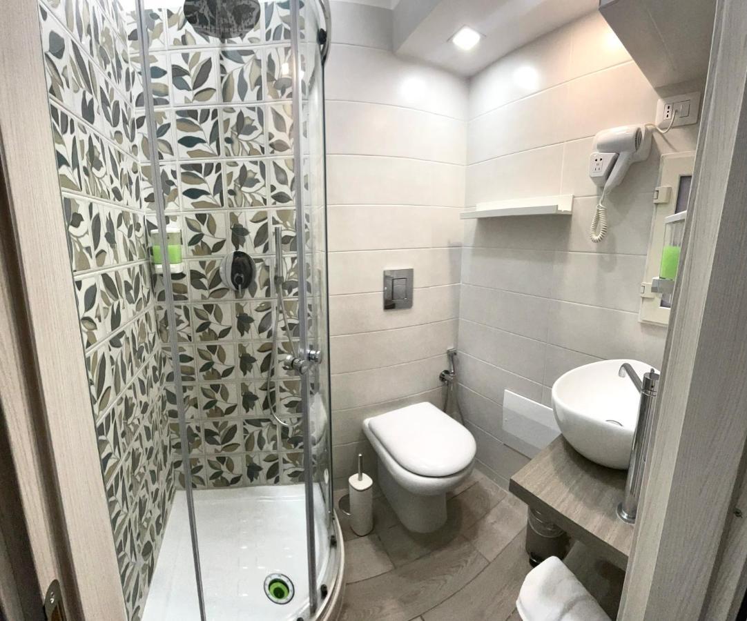 Valentine'S House Bed & Breakfast Наполи Екстериор снимка